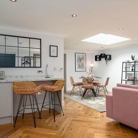 Guestready - Unique Home Near Wimbledon With Gorgeous Deck And Parking Londres Exterior foto
